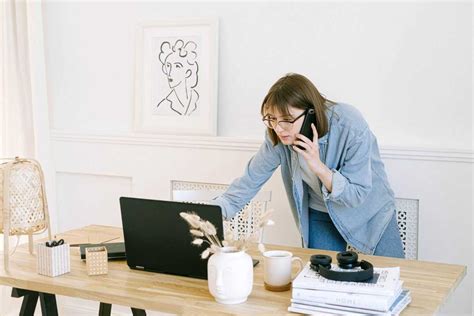 37 Jobs For Lazy People: Get Paid Well For Less Effort .